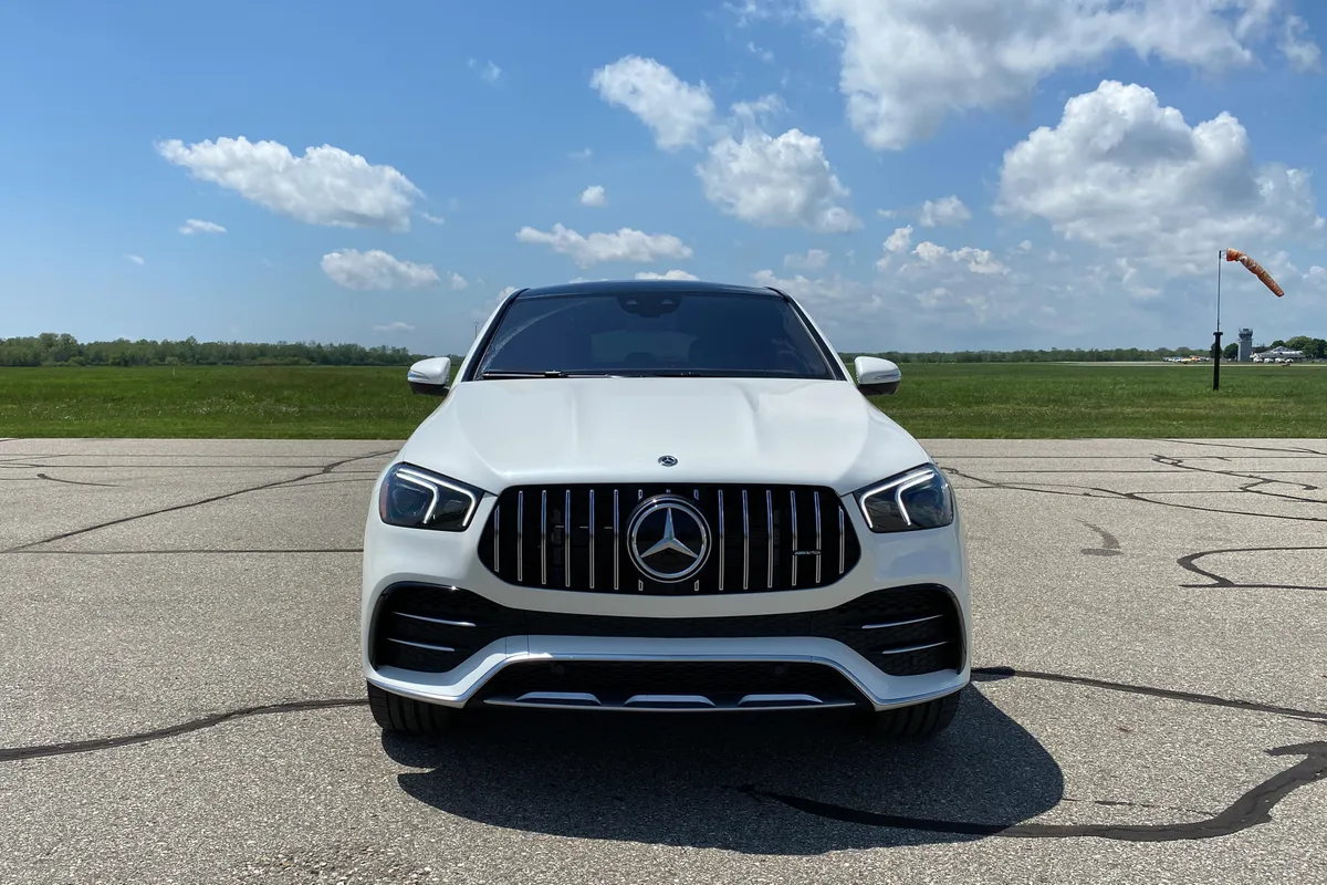 2021-mercedes-amg-gle53-coupe-110